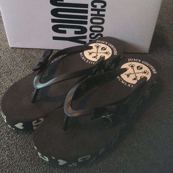 Juicy Couture Shoes - Juicy flip flop